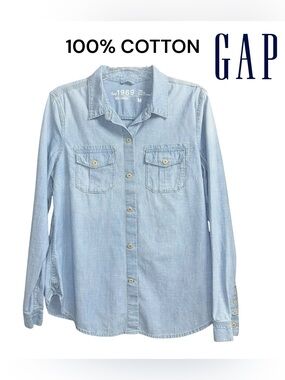 GAP (EUC) Women’s Light Blue Cotton Button-Front Shirt, Size Medium